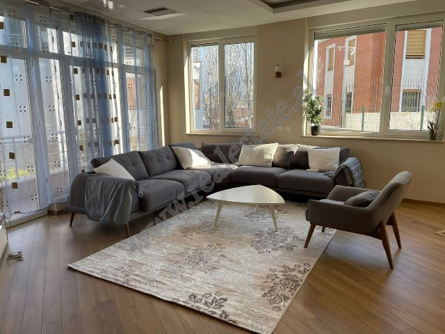 Modern villa for rent on Xhaferr&nbsp;Shaba street, within a well-known complex very close to the TE